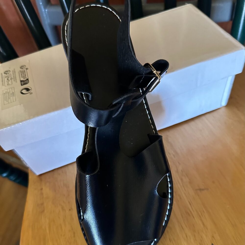 Sleek Double-Strap Leather Sandals - Off The Hook